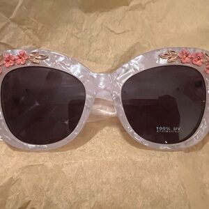 Torrid Pearl White Sunglasses with Pink Floral Accents